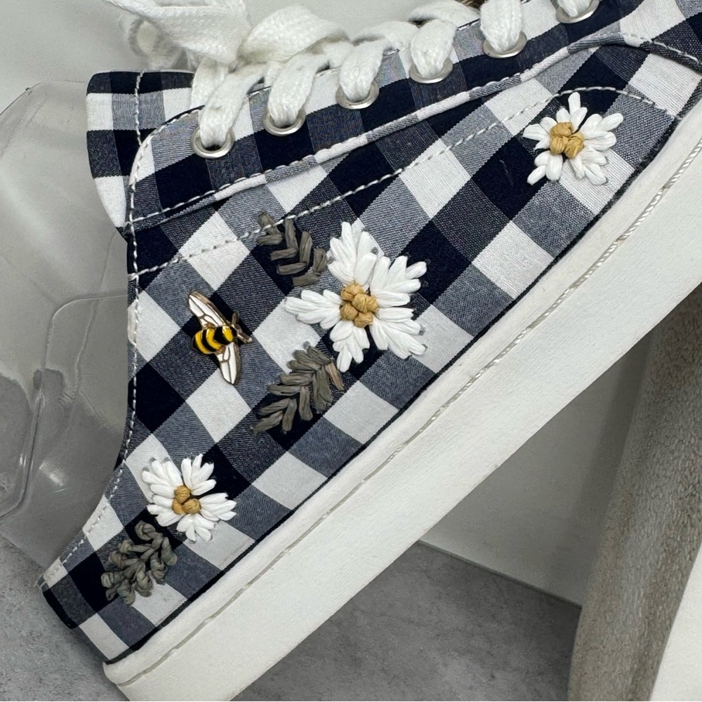 Betsey Johnson Edna Black & White Gingham Checkered Slip On Sneakers 7.5 - Picture 11 of 12